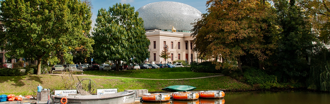 Front view Museum De Fundatie