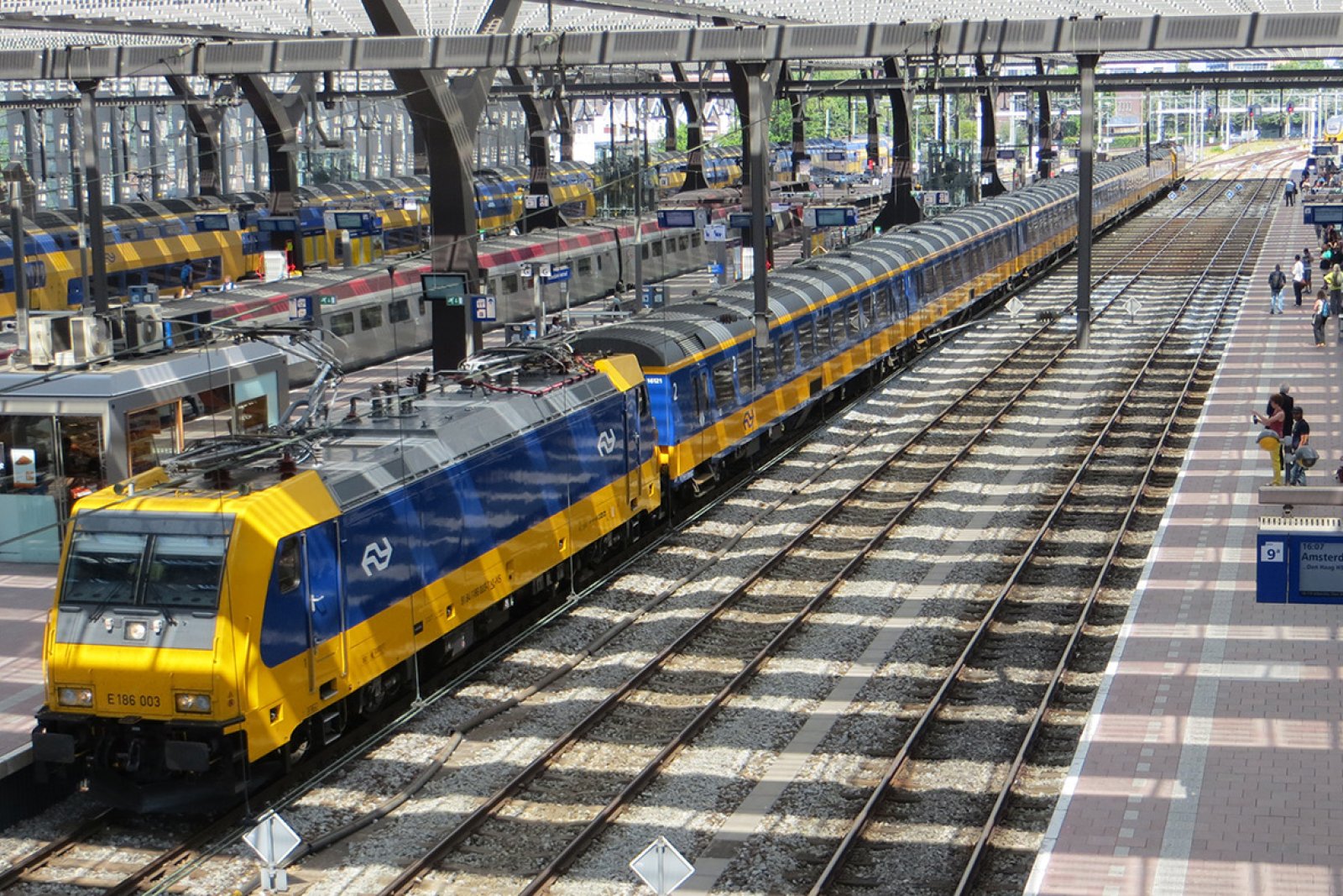 NS intercity train at the station