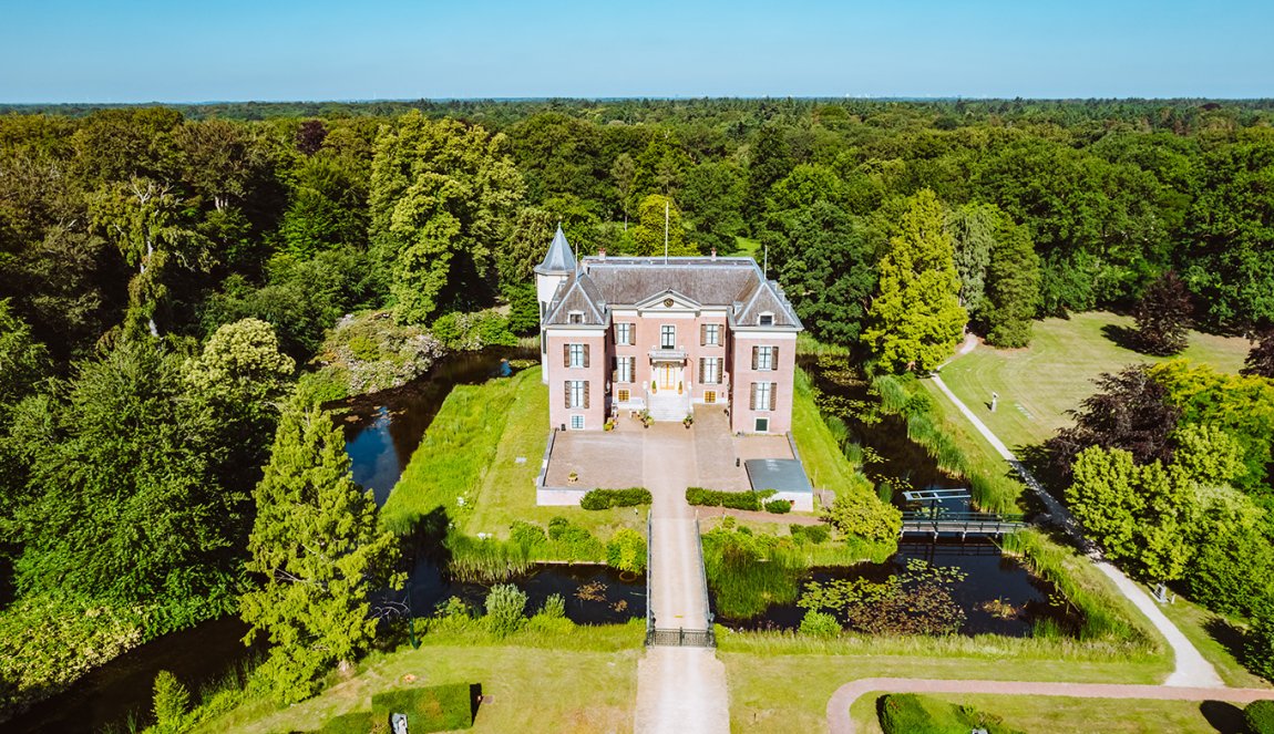 Huis Doorn bird view front - top view